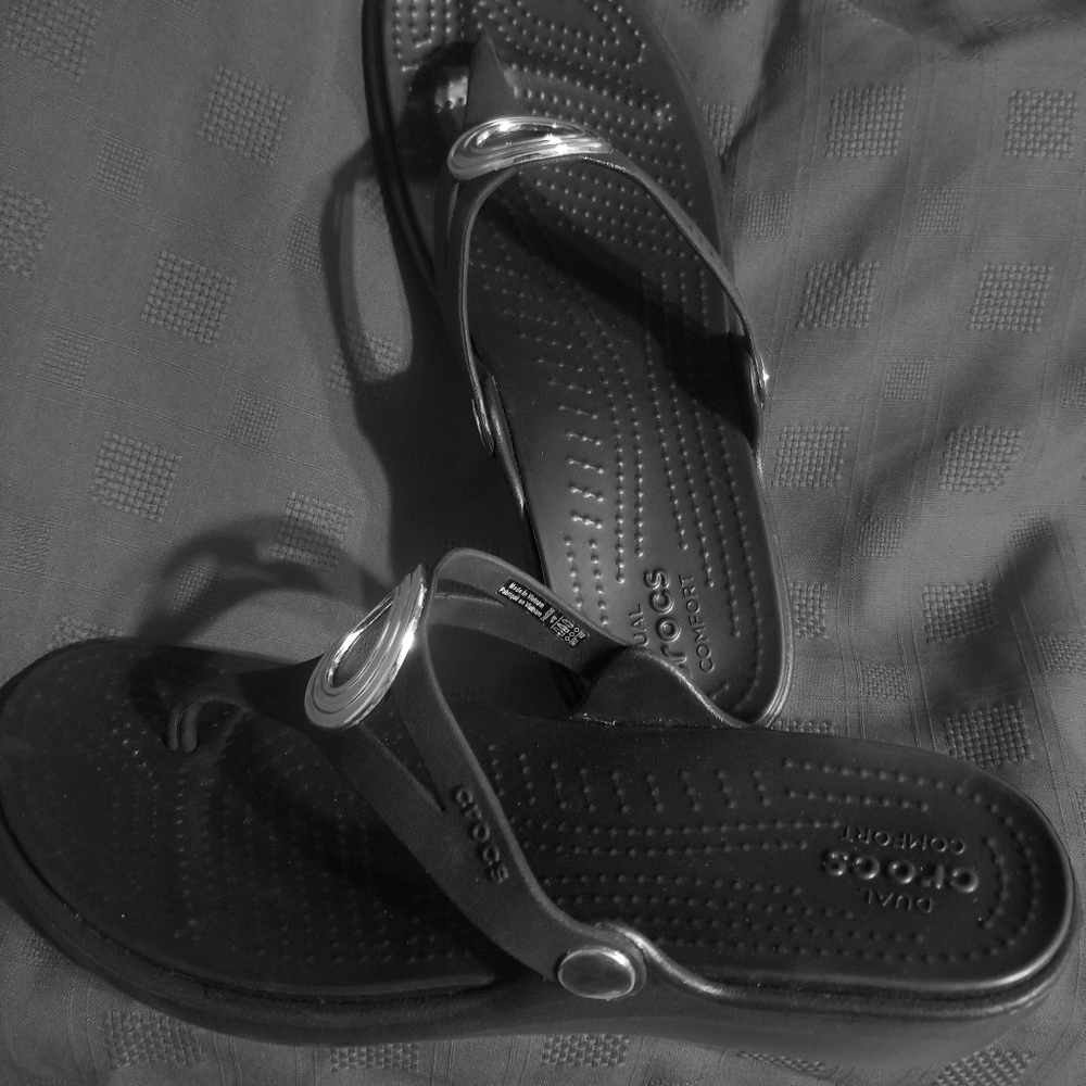 Dual Crocs Comfort Metal Block Wedge Sandal